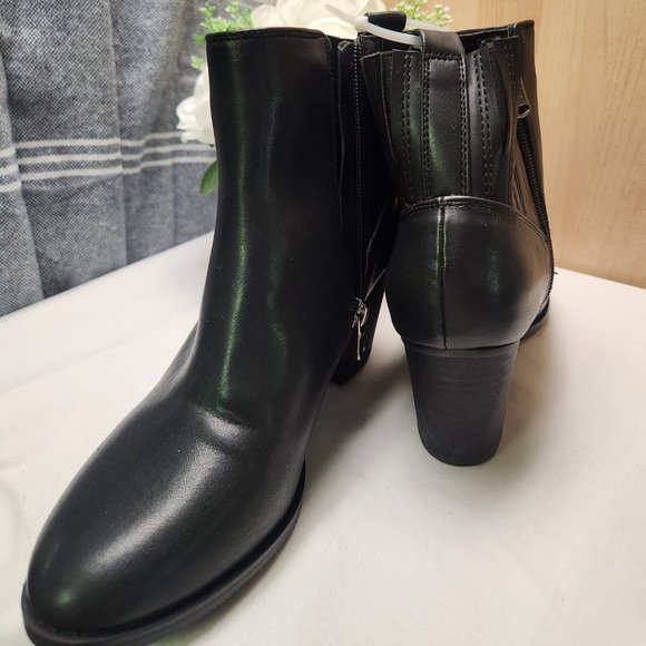 KSTUDIO ANKLE BOOT - Picture 1 of 5